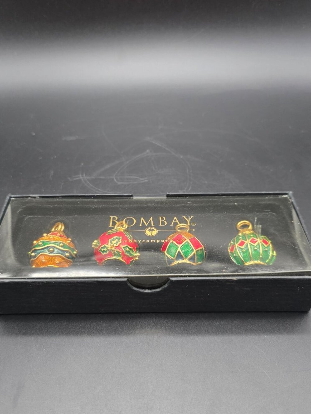 Bombay Christmas Ornament table card placeholders Lot (4)